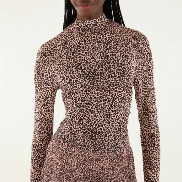 Pink Baby Leopard Jersey Blouse - Picture 3 of 3